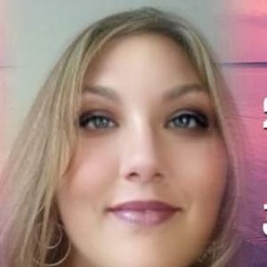 Meet your Posher, Holli